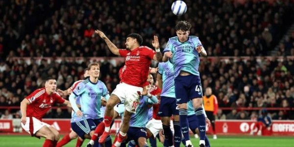 半岛体育网址-【英超】卡拉菲奥里兜射中柱，阿森纳0比0诺丁汉森林