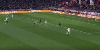 半岛体育在线-【欧冠】戴维斯绝平，拜仁1比1凯尔特人惊险晋级