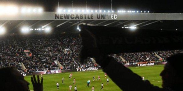 半岛体育-【早报】一周两擒！布莱顿打车成瘾！