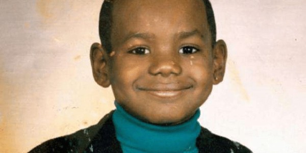 半岛体育APP-NBA球星童年照：库里变化最大，认出5个才算得上老球迷|斯蒂芬·库里|詹姆斯|德维恩·韦德|保罗·皮尔斯|保罗-皮尔斯_新浪体育_新浪新闻