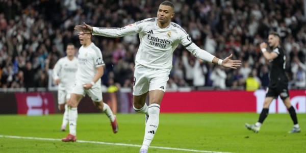 半岛体育-姆巴佩：职业球员输球最好别公开抱怨 世界杯到最后感受不到乐趣