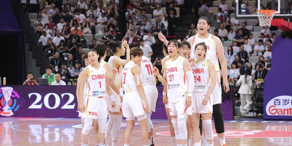 半岛体育APP-韩国女篮主教练：中国女篮不仅是亚洲劲旅 更是世界强队