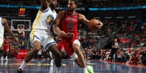 半岛体育官网-周五竞彩篮球强档：库里出战成疑 鹈鹕多主力缺席